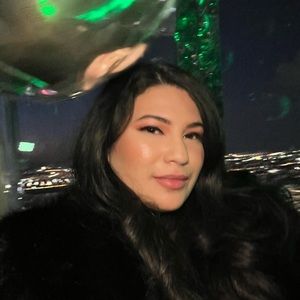 Meet your Posher, Karena